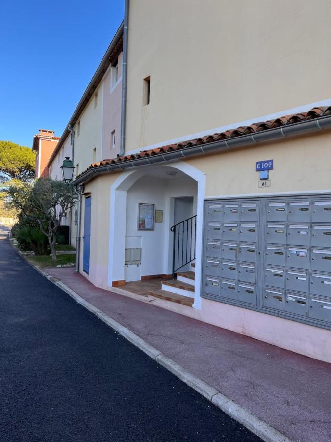 Coup De Coeur Apartment Grimaud Exterior foto